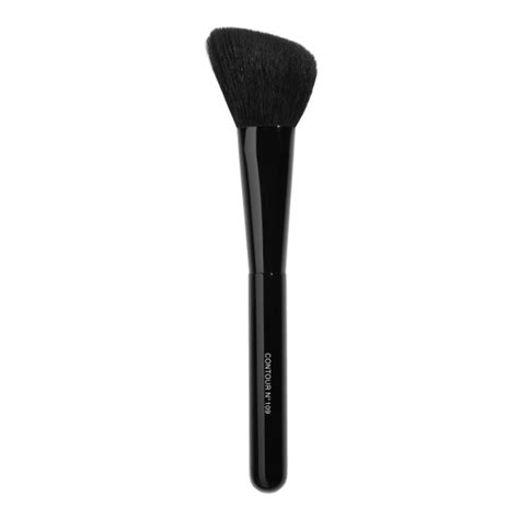 chanel contour brush 14|PINCEAU CONTOUR N°109 Contouring brush .